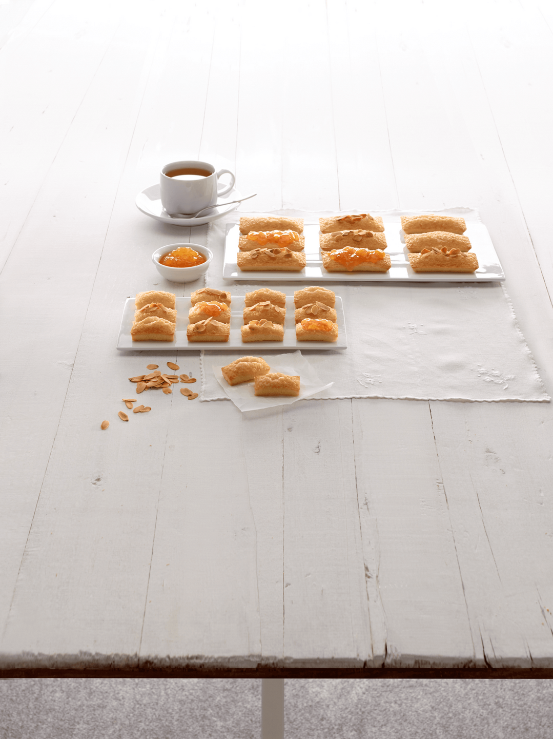 Bakvorm voor 9 Rechthoekige Cakejes Silicone Rood L&eacute;ku&eacute; 