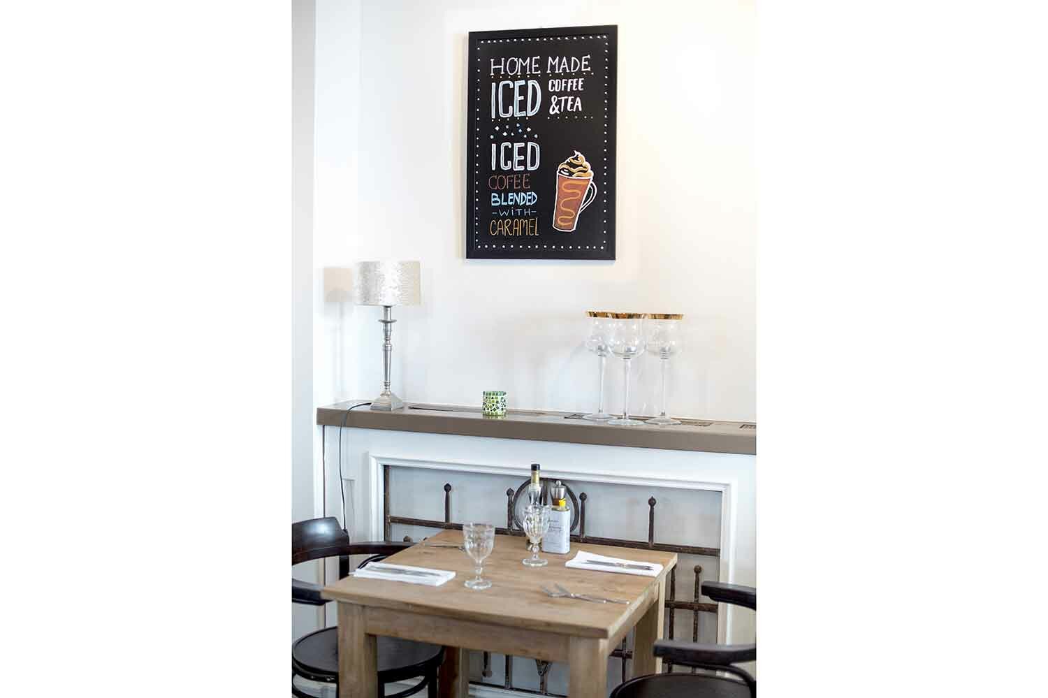 Muur krijtbord incl. krijt en ophangsysteem 80 cm x 60 cm Woody