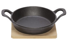 Gietijzer gratinschaal op plankje 16cm