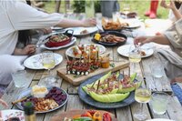 Tuinfeesten met lekker eten organiseren? Let op deze dingen! Tuinfeesten met lekker eten organiseren? Let op deze dingen!