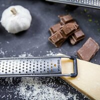 Beste rasp voor Parmezaanse kaas: tips & soorten uitgelegd Beste rasp voor Parmezaanse kaas: tips & soorten uitgelegd